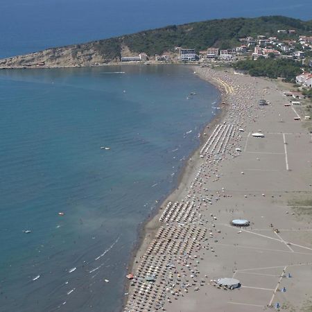 Hotel Metropolis Ulcinj Esterno foto